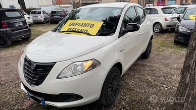 Lancia Ypsilon 0.9 TwinAir 85 CV 5 porte Metano Ec