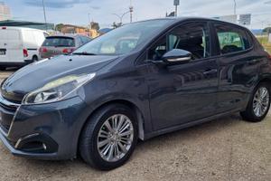 Peugeot 208 5 porte Access NEOPATENTATI 60KW