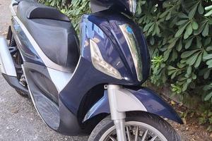 Beverly 300 del 2014 Kilometri 19900
