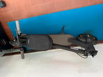 Monopattino Ninebot G30