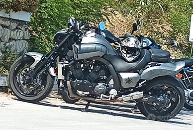 Yamaha VMAX - 2015