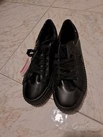 Scarpe da donna nere  nuove  n 37 "prendimi"