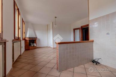 CASA SEMINDIPENDENTE A MONTE SAN PIETRO