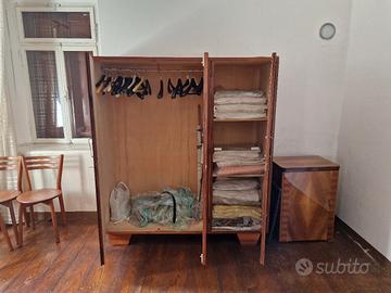 Armadio in legno 