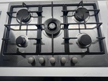 piano cottura a gas 5 fuochi