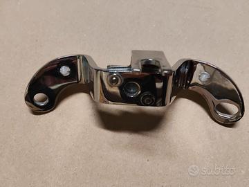 supporto superiore motore Harley sportster 