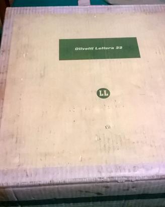 Macchina da scrivere Olivetti Lettera 22