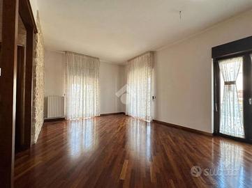 3 LOCALI A CERIGNOLA