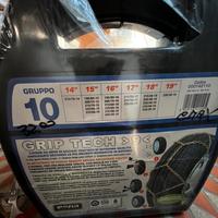€ 35 catene da neve nuove mai aperte.