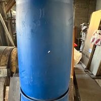 Cisterne fusti e barili