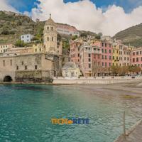 3 LOCALI A VERNAZZA