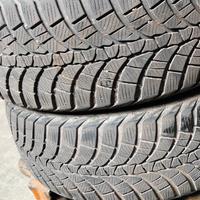 2 gomme invernali 225/50 r17 94v