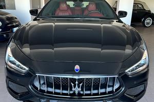Maserati Ghibli V6 Diesel Gransport