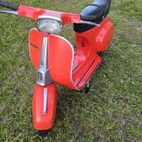 vespa 50 special   4 marce  conservata 