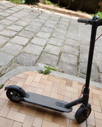 Monopattino elettrico Xiaomi M365 