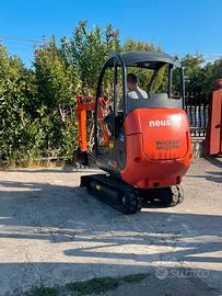 E47 Mini escavatore Neuson 17 q.li