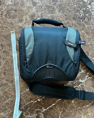Borsa per fotocamera a tracolla LowePro