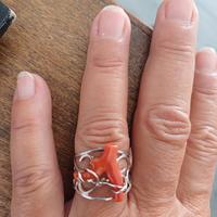 anello argento e corallo
