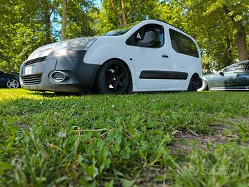 Citroen berlingo b9 1.6 HDi con airlift