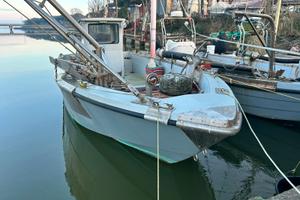 Sfriso barca lavoro e pesca vongole