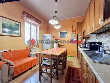 Pedara Bassa - Appartanvilla con Giardino