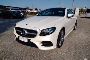 Mercedes-benz E 220 d Coupé Premium