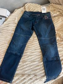 Jeans per moto