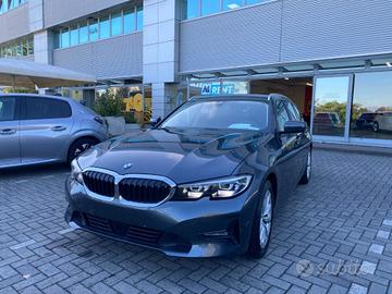 BMW 318 d Touring Business Advantage
