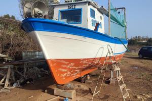 Barca con licenza porto di Alghero