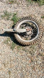 Forcellone e cerchione KTM cross anni 70