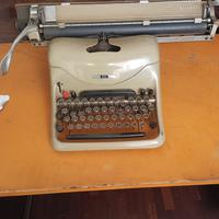 Olivetti m80