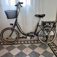 Bicicletta elettrica pieghevole Cobran come nuova