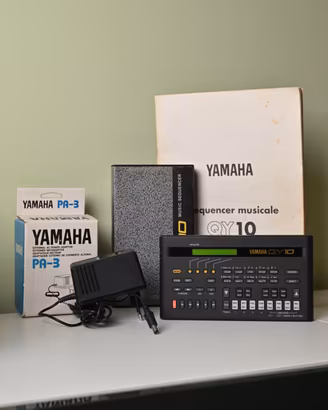 Yamaha QY10 – Sequencer Vintage - full set 