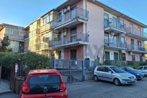 Magazzino - Aci Sant'Antonio