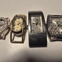 Lotto di 4 orologi vintage – decorativi 