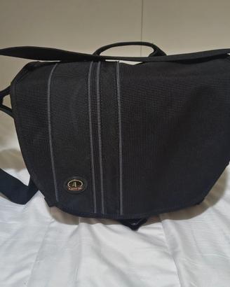 Tamrac borsa