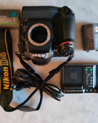 Nikon d4 reflex full frame pro