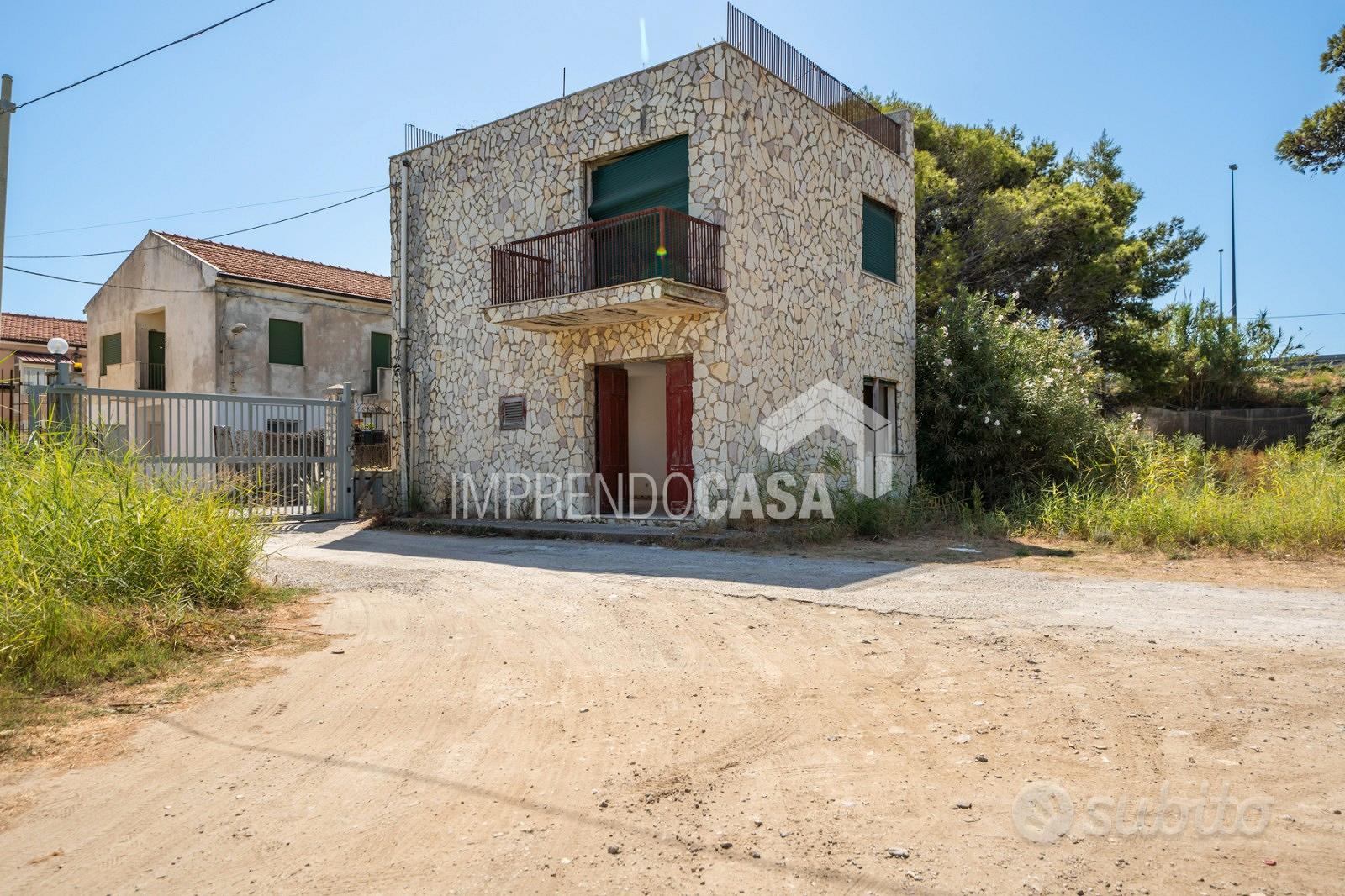 Appartamento – Carini, Piraineto - Altro
