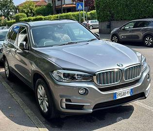 BMW 2.0 benzina plagyn hybrit