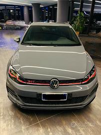 VW Golf 7.5 GTI TCR 2.0 290cv