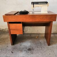 Macchina da cucire Singer 1000 con mobile