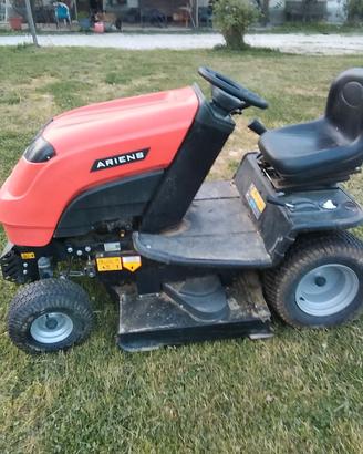 taglia erba giardino 