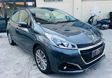 Peugeot 208 PureTech 82 5 porte Allure