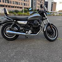Moto Guzzi V9 Roamer