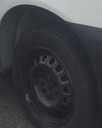 Cerchi e gomme 13 Fiat Punto prima serie 