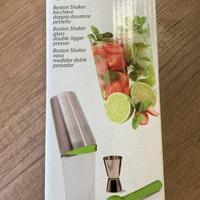 Shaker cocktail kit