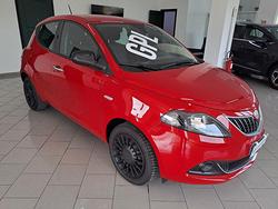 LANCIA Ypsilon 1.2 69 CV 5 porte GPL Silver