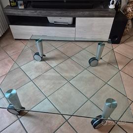 tavolo in vetro 