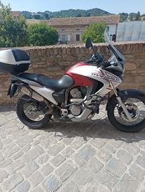 Transalp 700