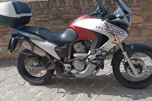 Transalp 700